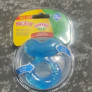 Nuby Blue Teethe-eez Teether with Hygienic Case